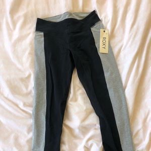 Roxy Brand Workout Leggings